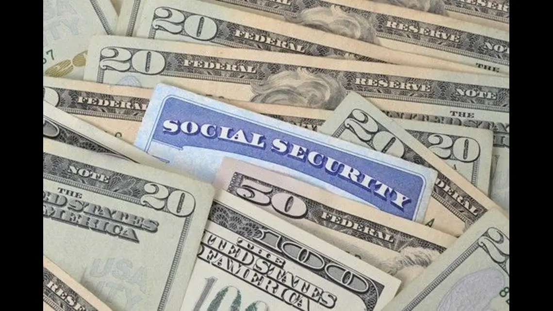 I make $100,000. How much will I get from Social Security ...